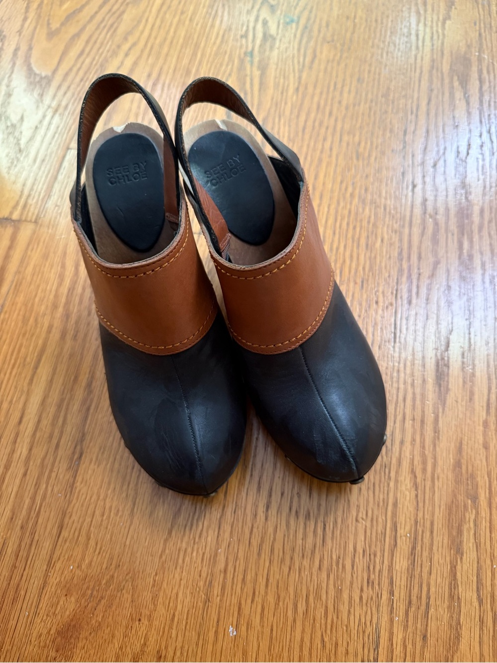 See by Chloe Shelby Black and Brown Leather Slingback Clogs